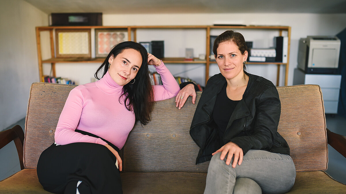 Paloma Rodríguez Carrington and Nora Sevbihiv Sinemillioglu, founders of frameshift